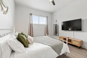 Dallas Dream Stay | Prime Location | 1BR | 2BEDS - Image 3