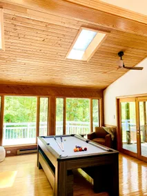 Private Retreat for 13 - Hot Tub, Sauna & More - Image 2