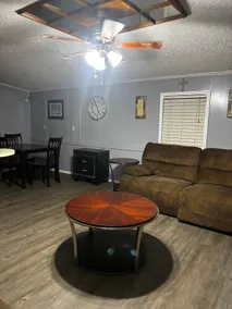 Mobile Home in Harlingen - Image 3
