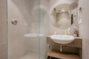 Pet friendly Studio in Gurgaon|Love, Laugh, Live| - Image 5