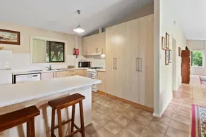 Avocado Chalet - Image 5