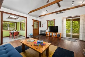 Rio Vista Tranquil Retreat | Walk to river - Image 2