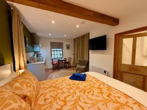 The Coach House - Image 5