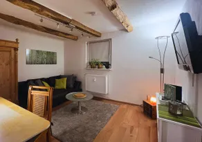 Cozy duplex apartment - Image 2