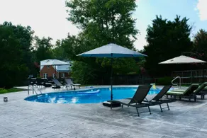 Suburban Paradise: Minutes to DC - Image 4