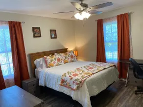 Tranquil Retreat at Club Cottage - Image 5