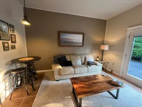 Arborview Guestsuite - Image 4
