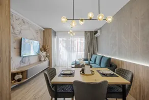 Luxury East Apartment/ free parking & remote work - Image 3