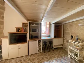 Unique Tiny House in Village Square - Image 3