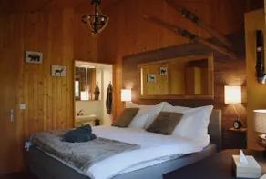 Getaway Loft - Free Parking - Nearby Bus Stop - Image 5
