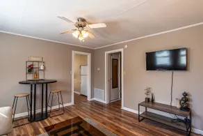 Modern & Bright Erie Escape - Image 3