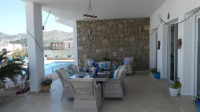 Chill out Villa with own pool & fab roof terrace - Image 2