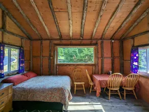 Off-Grid Cabin in the Woods - Image 5