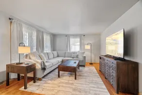 Leo Blitz - Comfy 2 Bed - Central - Dog Friendly - Image 3