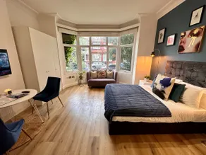 Stylish comfortable studio in London, Zone 3 - Image 3