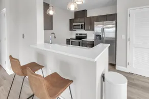 Stay l Spacious 1BR King W/ NYC Skyline Views - Image 3