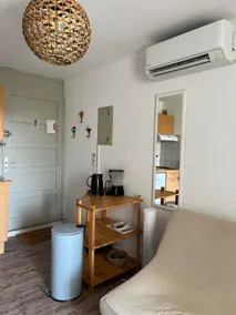 Studio apartment + cabin - Image 4