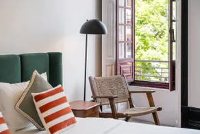Terraced Apartment in the Heart of Porto + Parking - Image 3