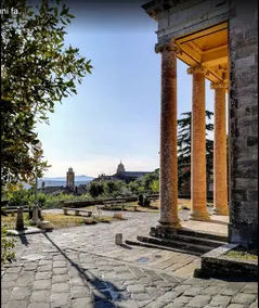 Zafferano in the Center – Montalcino Tuscany Home - Image 3