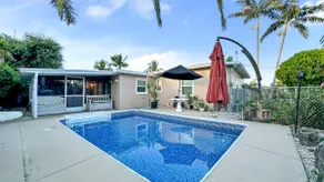 Recently updated 3/1 with pool, sleeps 9 - Image 4