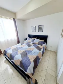 Great view. Safe, comfortable and central - Image 5