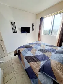 Great view. Safe, comfortable and central - Image 4