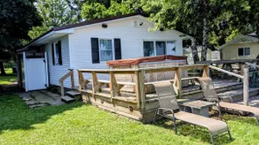 The Love Shack - Image 5