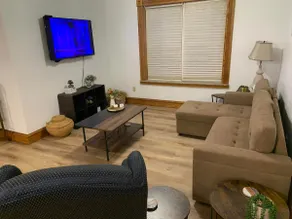Legacy House Studio Apartment - Image 2