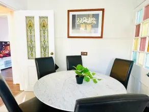 Family friendly house (walk to rail, parking) - Image 5