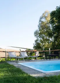 Chalet with garden and swimming pool. - Image 5