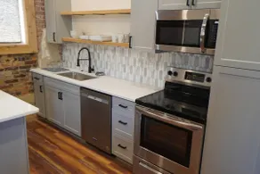 Historic Hotel Suite - 127B - Image 5