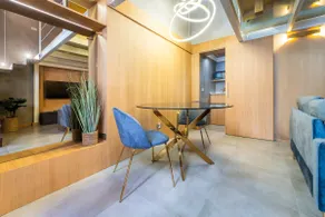Luxury Urban Craft- Free wifi- Netflix-City center - Image 5