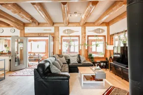 Charming & Rustic Chalet on Lac Marie Louise - Image 4