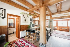Charming & Rustic Chalet on Lac Marie Louise - Image 3