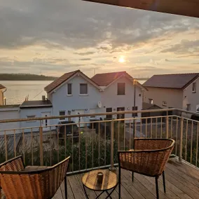 Ferienhaus SeeZeit direkt am Geiseltalsee mit Sauna und Fahrradgarage - Image 3