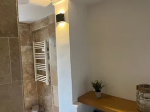 Charming little townhouse near beaches - Image 2