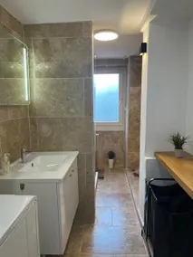 Charming little townhouse near beaches - Image 3