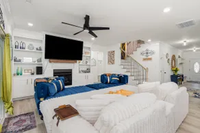 Upscale Villa Swim Spa, Game Room, Fitness Center - Image 3
