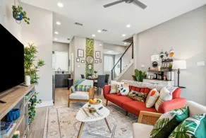 Charming 2BD Townhouse in the Heart of FortWorth - Image 2