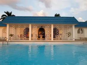 DeJa Vu Villa - Image 3