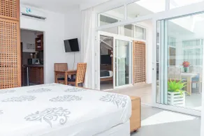 Wendy's Penthouse Diani - Image 4