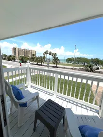 The Sunflower of Ocean Dr Unit#3 - Image 2