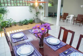 3 BR villa.sleeps 8. near highway.10 min Speedbay. - Image 2