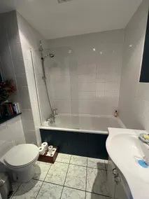 Clapham Junction 1 Bedroom Flat - Image 4