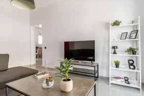 Cozy penthouse in Athens w amazing view - Image 3