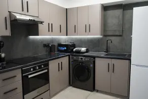 Lazuli Urban Luxury -2 bedroom with Pool - Image 4