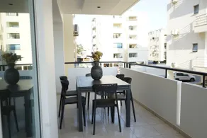 Lazuli Urban Luxury -2 bedroom with Pool - Image 5