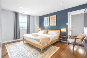 AC 5BR/3BA Lux Renovated Retreat - Image 5