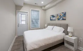 Modern LUX 2BR Apartment in DC w/Patio - Image 3