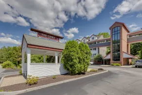 Waterfront Condo @ Base of Loon! - Image 4